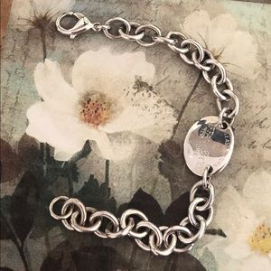 Return to Tiffany & Co. Oval Bracelet